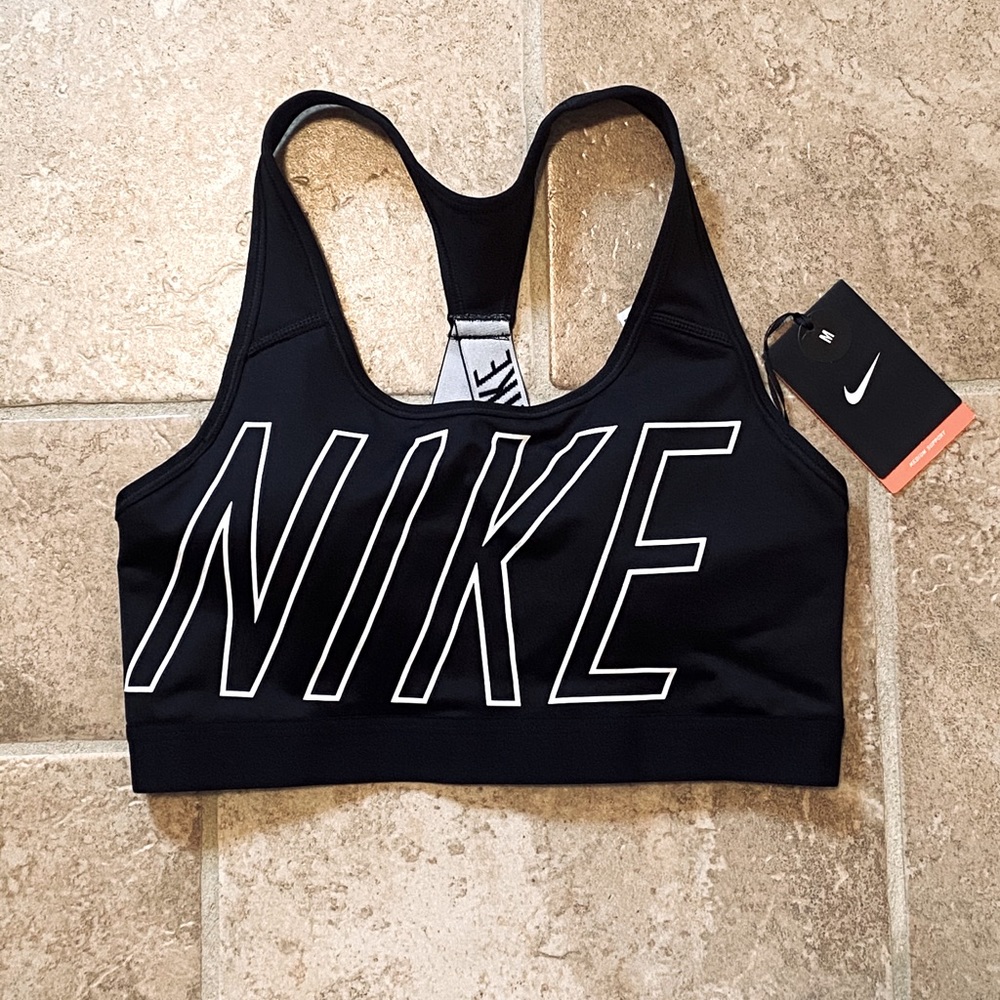 NIKE sports bra